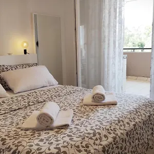 https://apartment-leone.in-istria.net